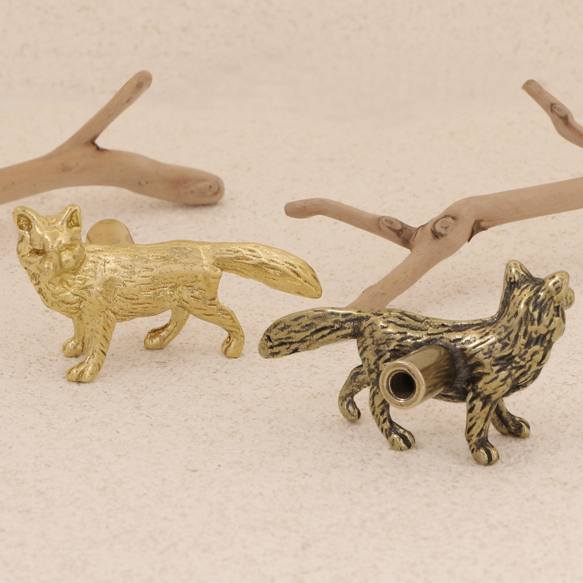 Knobelle fox cabinet pull