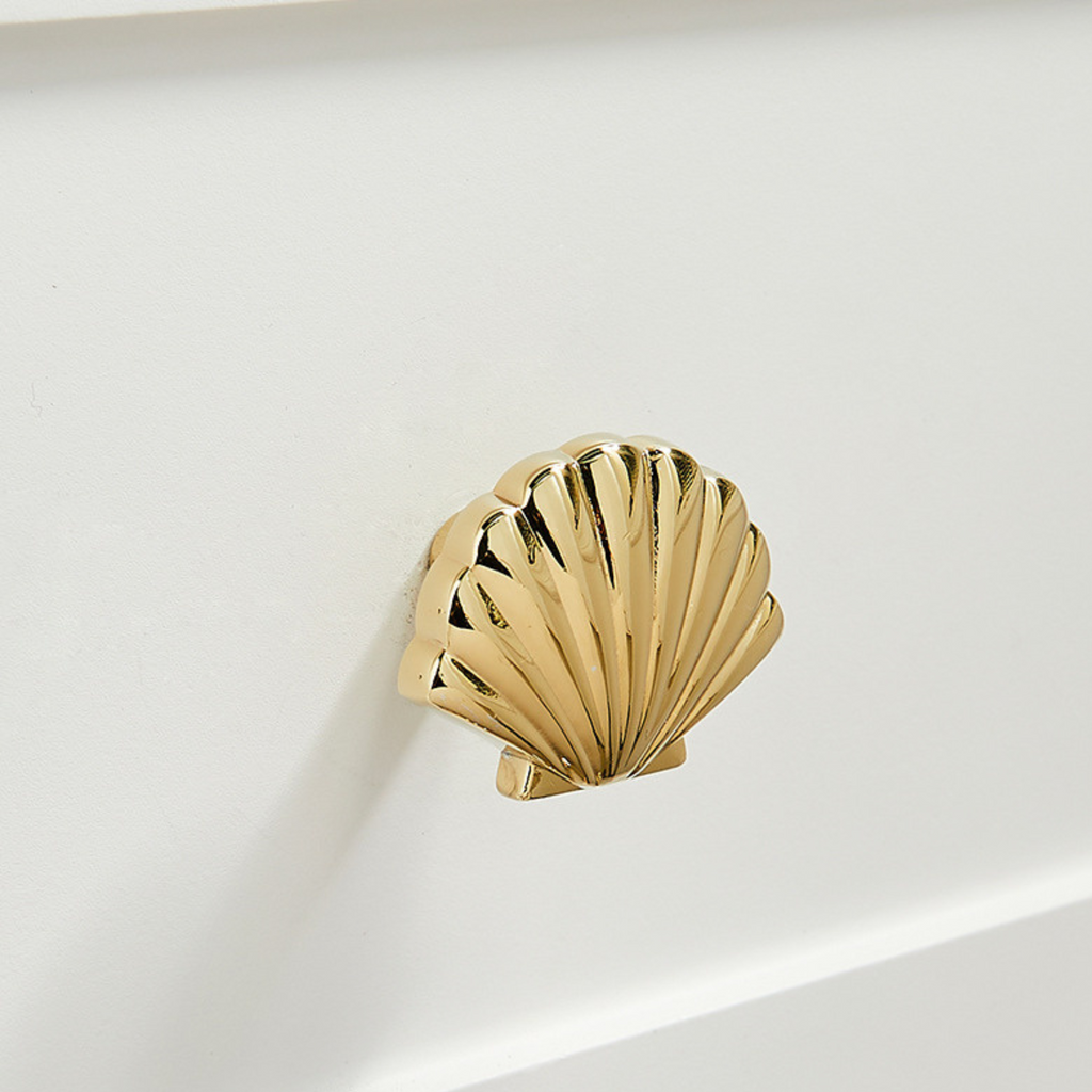 Knobelle Auréa  Marine Shell Cabinet Knob – Gold & Silver Seashell Drawer Pull | Golden Creatures Collection
