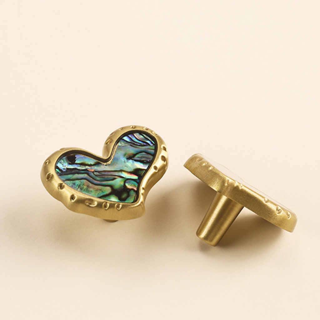 Knobelle Crysta – Heart Inlay Brass Cabinet Knob | Mother of Pearl & Abalone