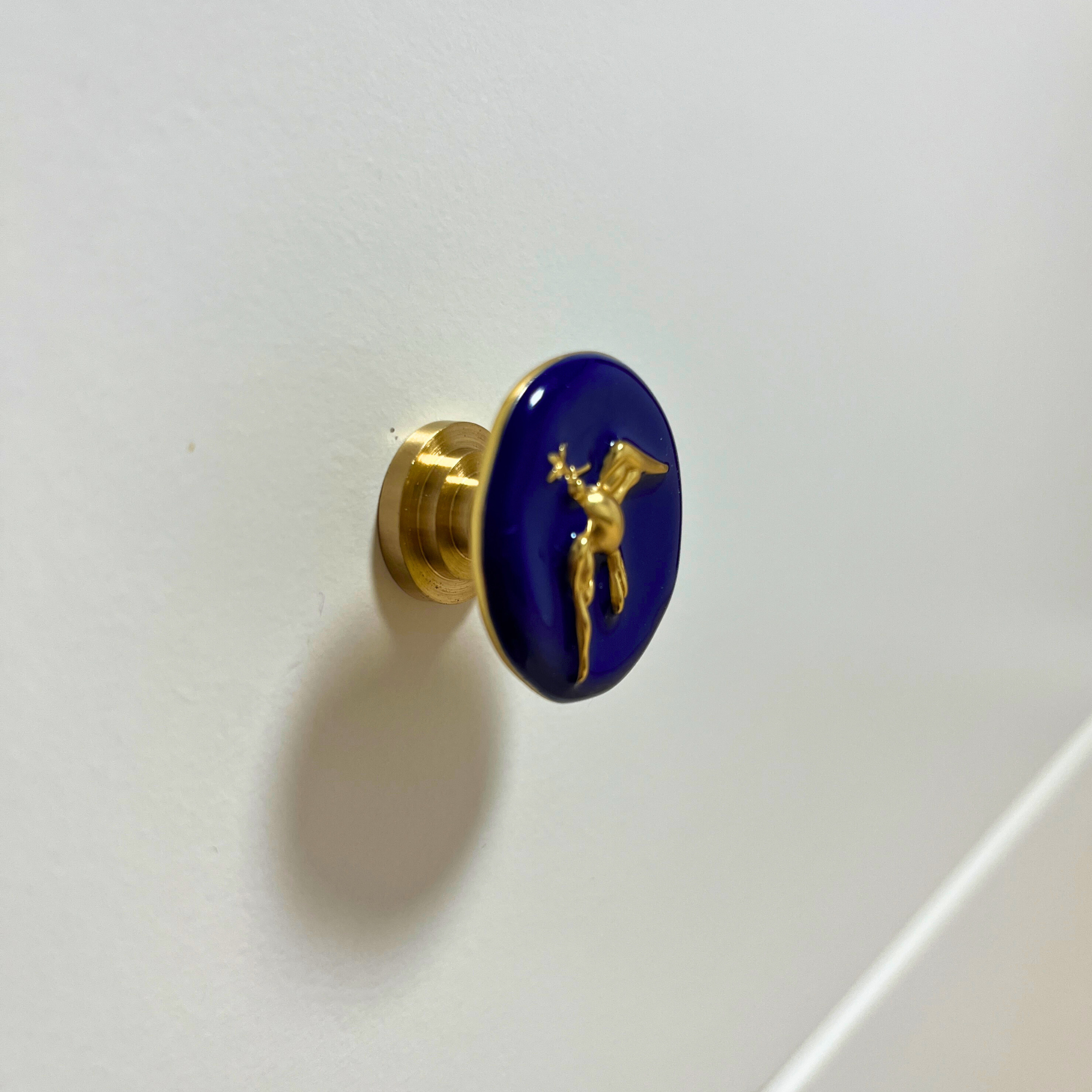 Knobelle Enamel Brass Dove Knob – Elegant Cabinet Drawer Pull, Peace Symbol Decor