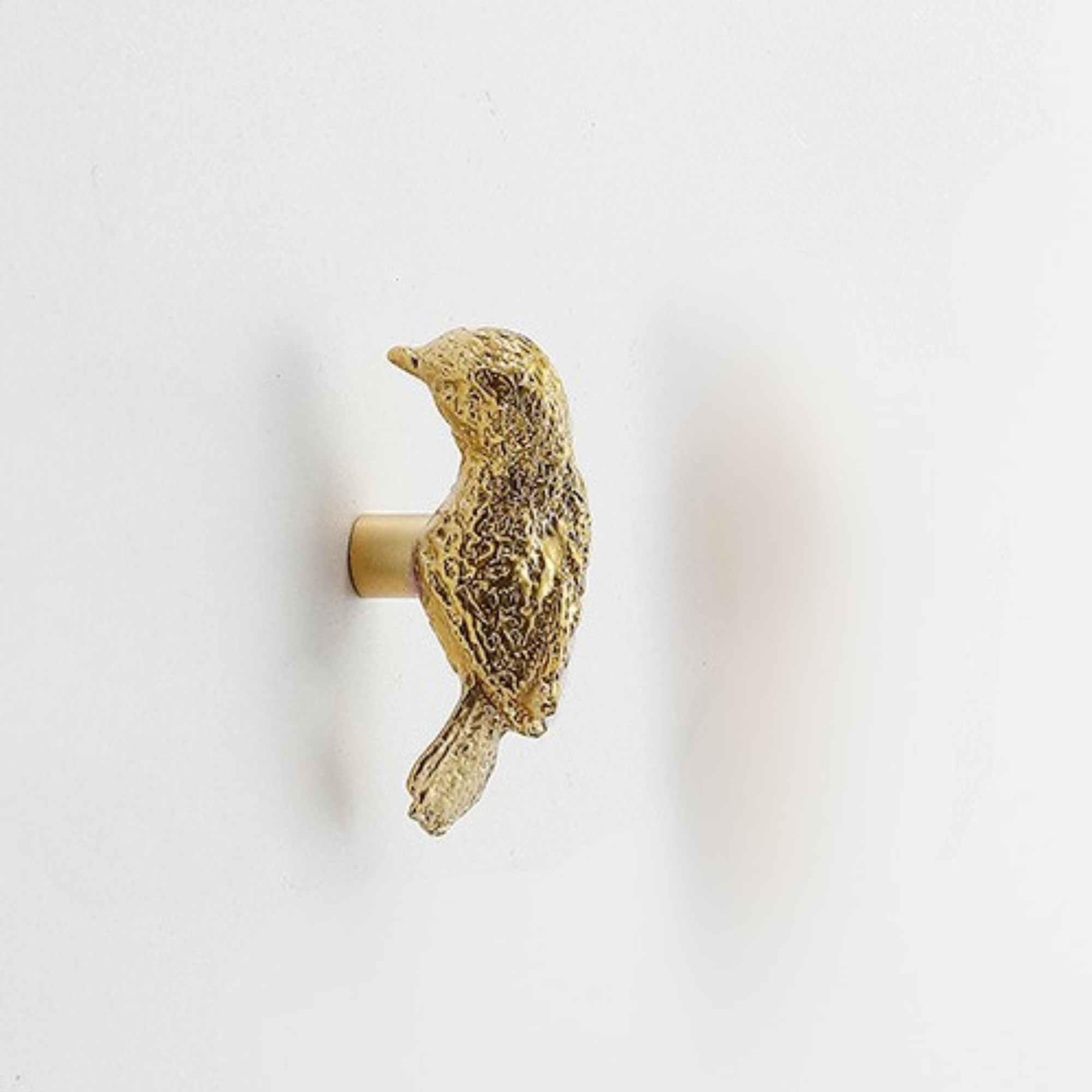 Knobelle Brass Bird Knob – Vintage Cabinet Knob, Nature Inspired Drawer Pull, Whimsical Gold Accent