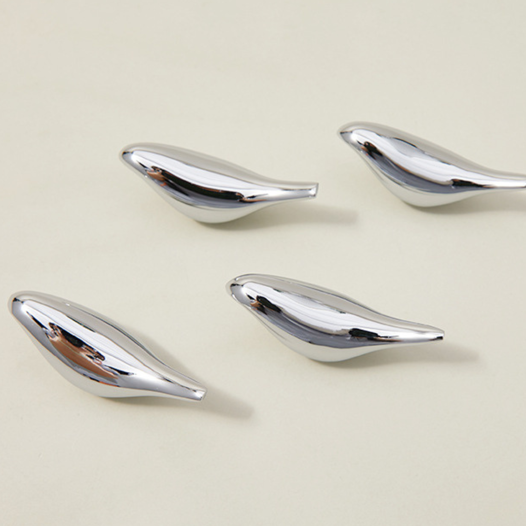 Knobelle Crysta Chrome Bird Knob – Minimalist Cabinet Pull for Kids Room & Wall Hook