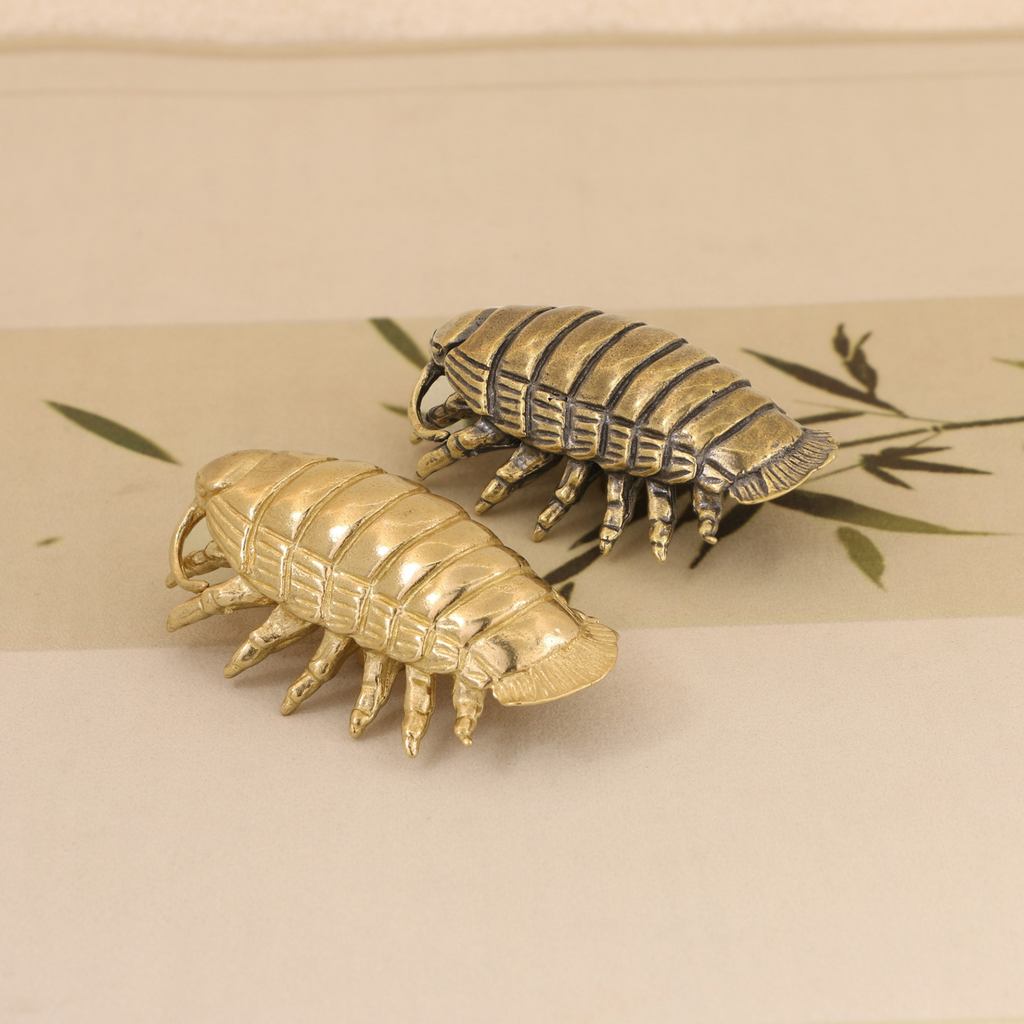 Knobelle Auréa Marine – Brass Isopod Cabinet Knob | Unique Bug-Inspired Drawer Pull for Furniture