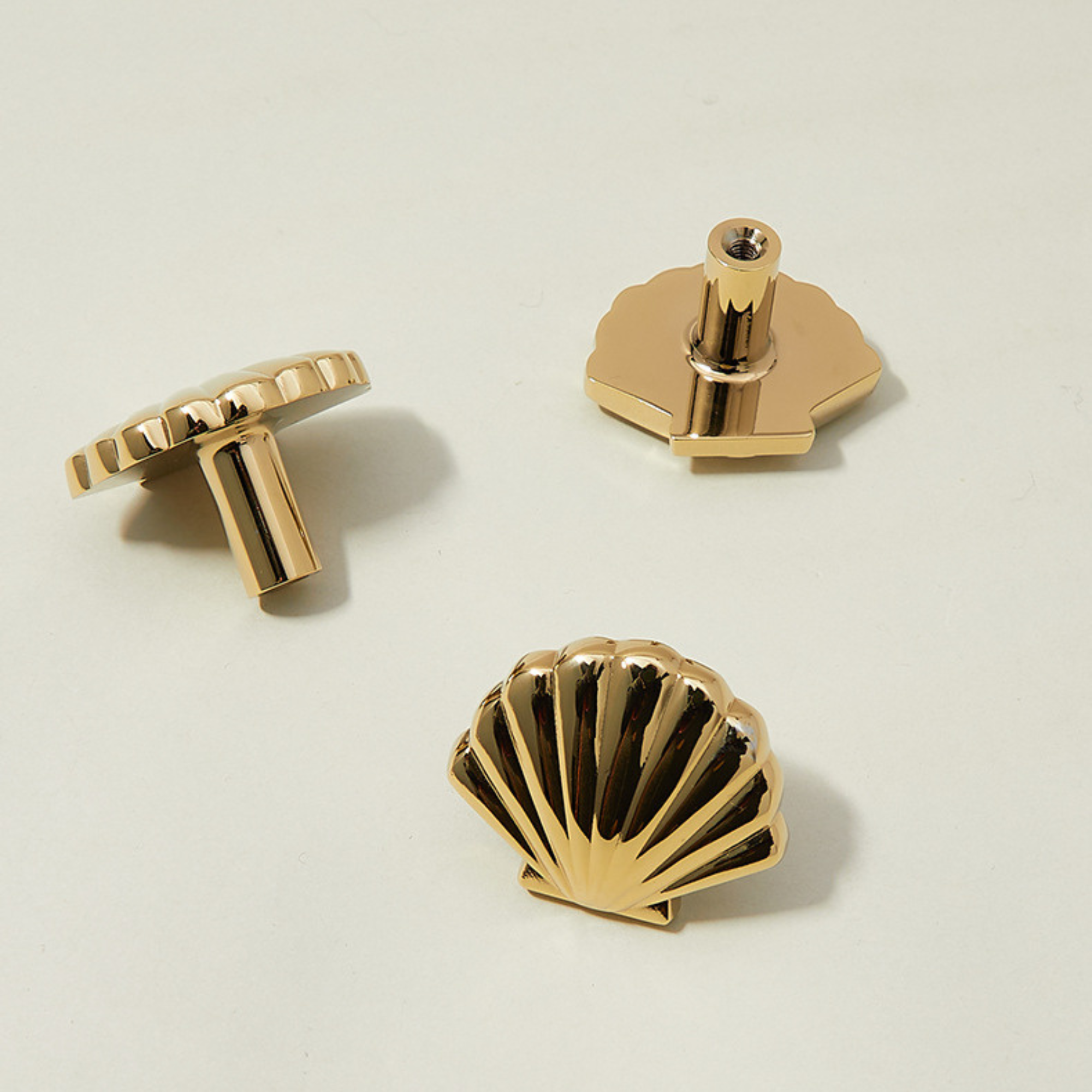 Knobelle Auréa  Marine Shell Cabinet Knob – Gold & Silver Seashell Drawer Pull | Golden Creatures Collection